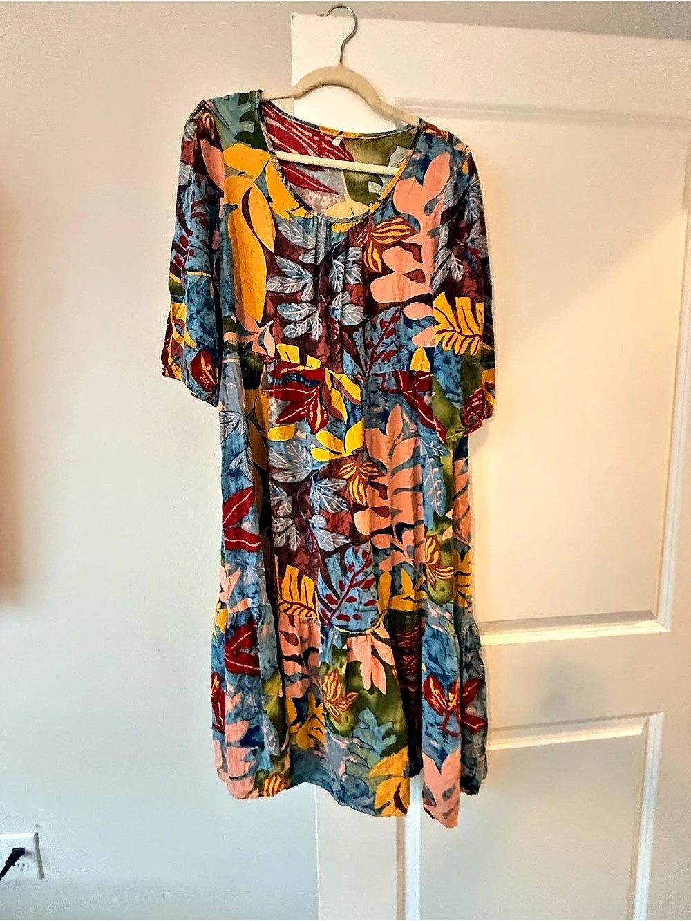 Floral Mini Dress in Blue Size Medium
